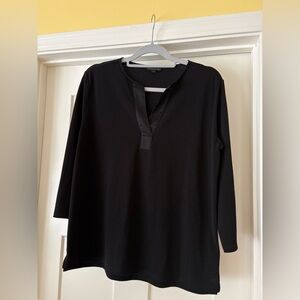 Banana Republic 3/4 sleeve tunic style blouse